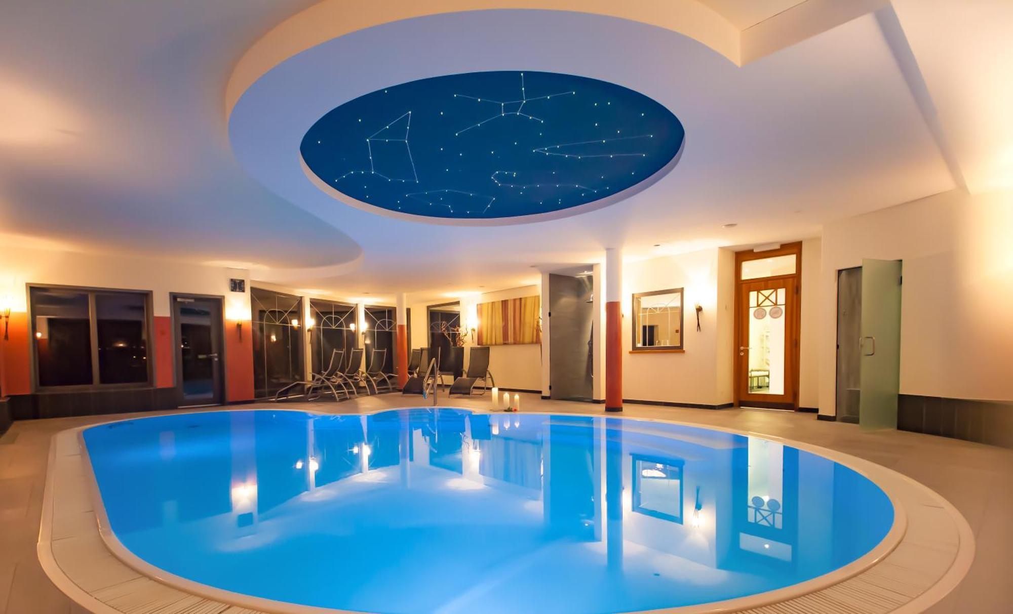 Wellnesshotel Liun B&B 米施泰尔 外观 照片